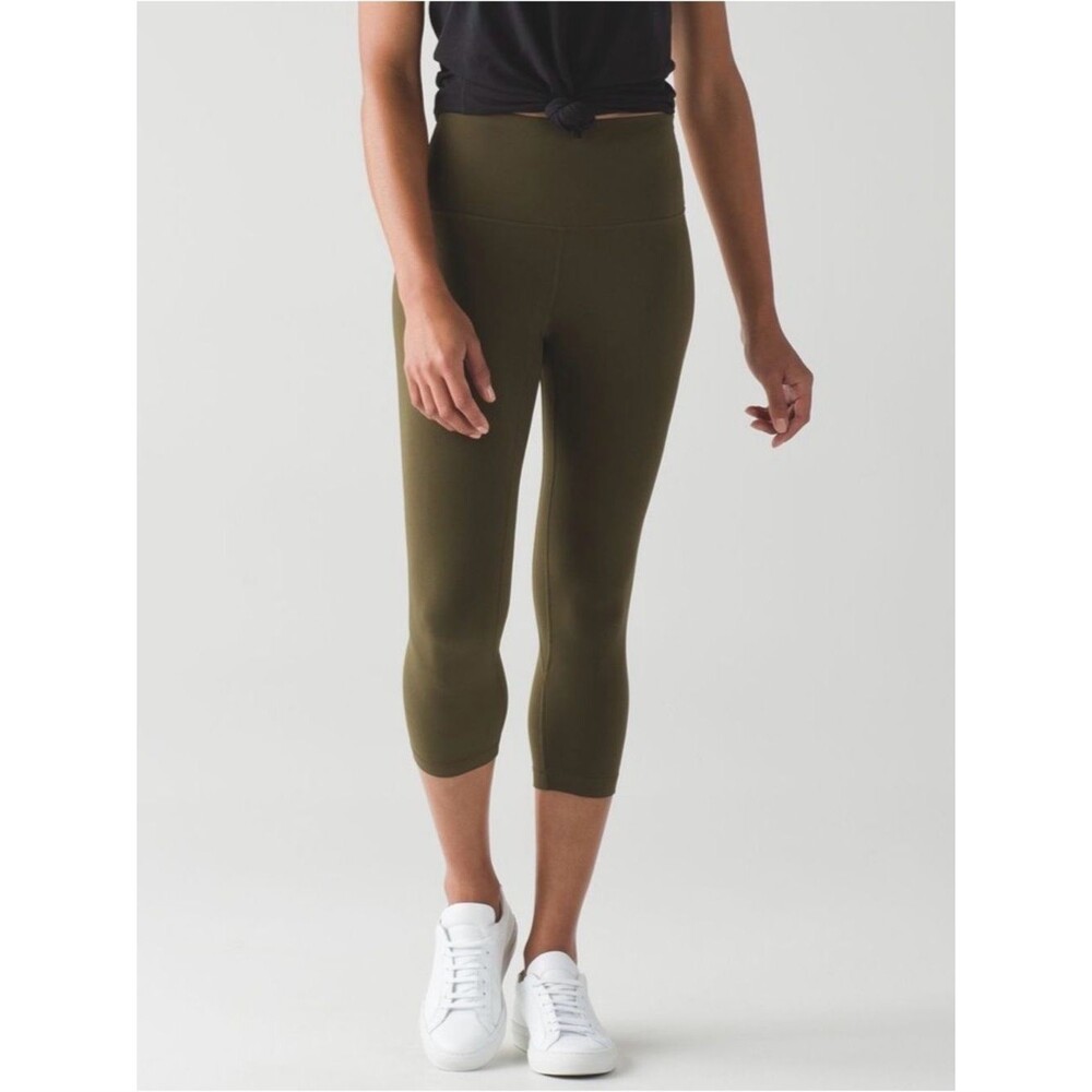 Lululemon Align Crop Size 0 Military Green EUC